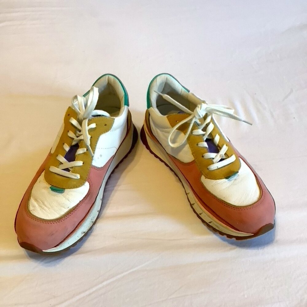 Madewell Kickoff Trainer